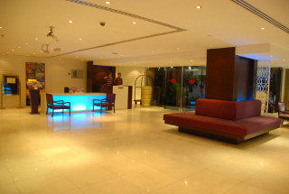 London Crown 2 Hotel Apartments Dubai Exteriör bild